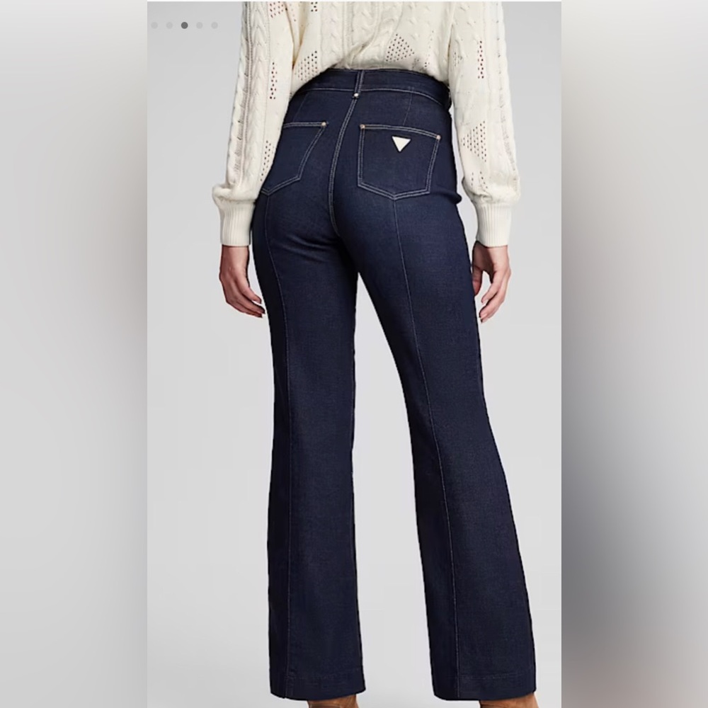 Guess Eco Faye Sailor Flared side button lefty indigo jeans
size 28x32 brand new